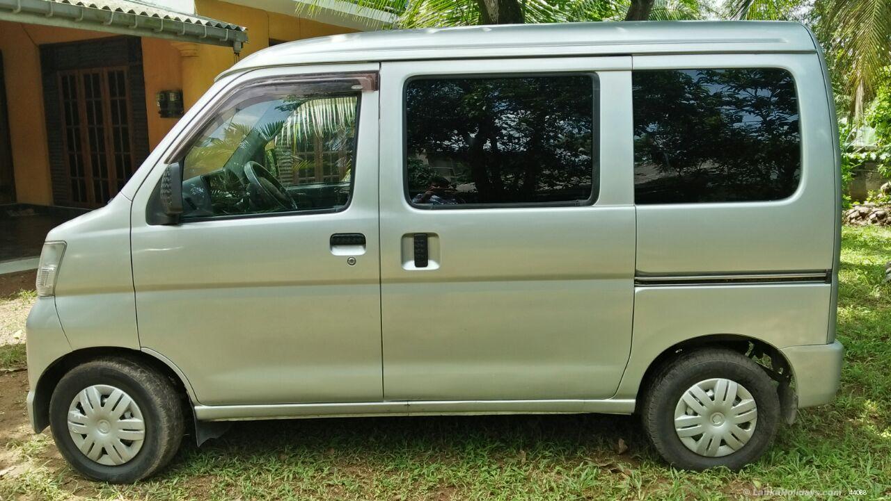 budget rental minivan
